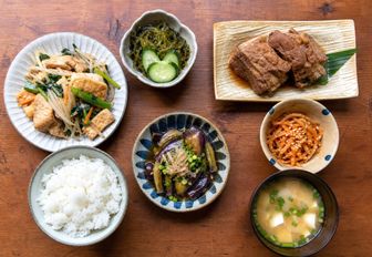 沖縄堂 まほろ亭の制作実績